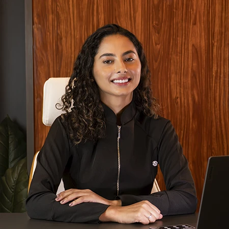 Dra. Fabrícia Rodrigues